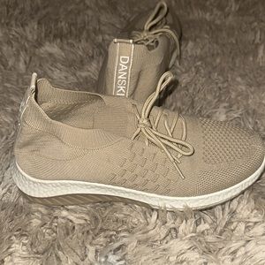 DANSKIN athletic shoes- size 7!